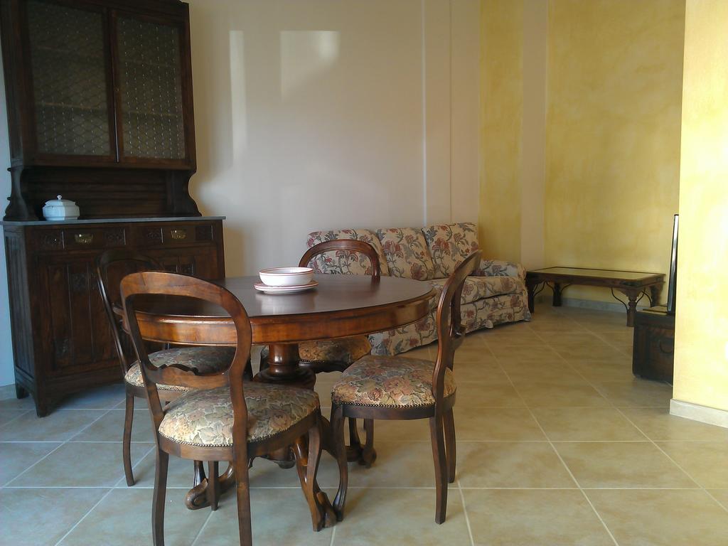 Il Crinale Apartamento San Gimignano Habitación foto